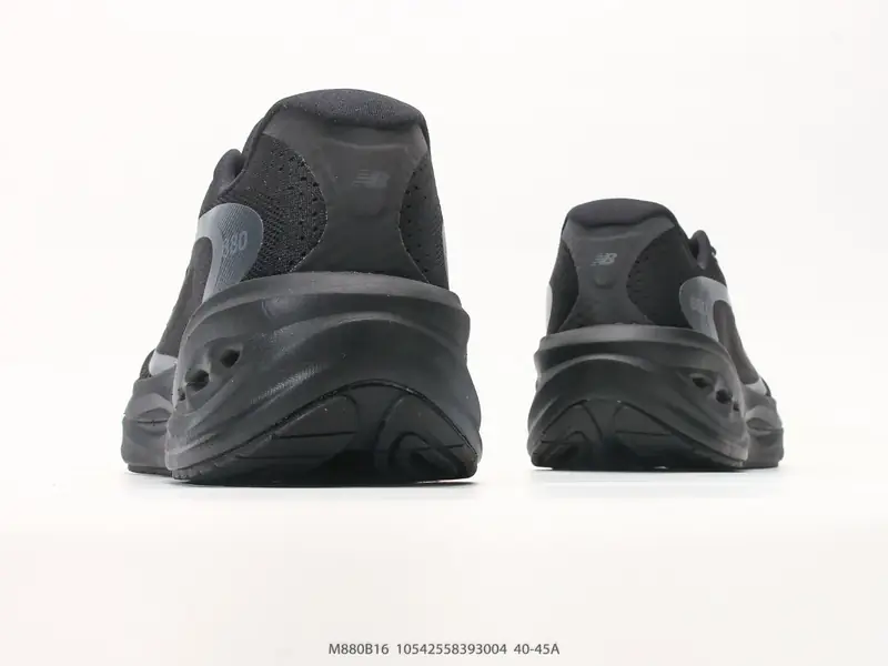 New Balance Sepatu Olahraga Retro Bantalan Nyaman M880B16 #10542558393004